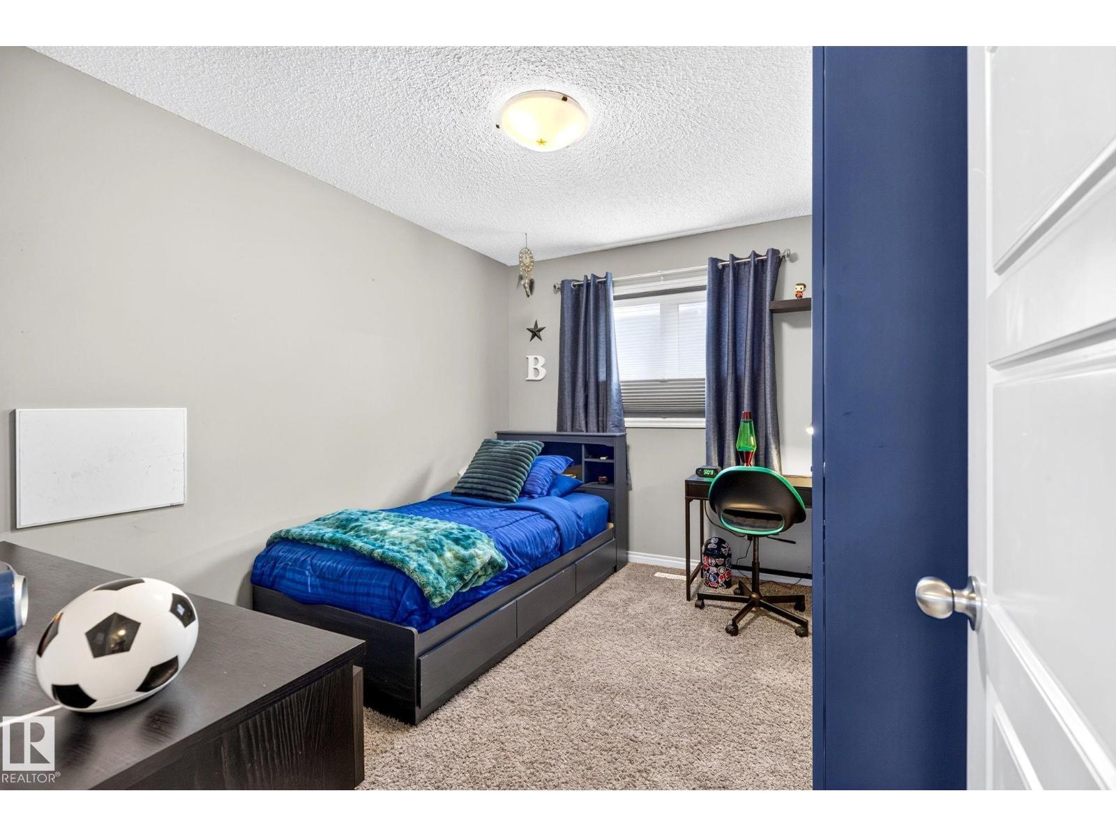 16512 140 ST NW - 52