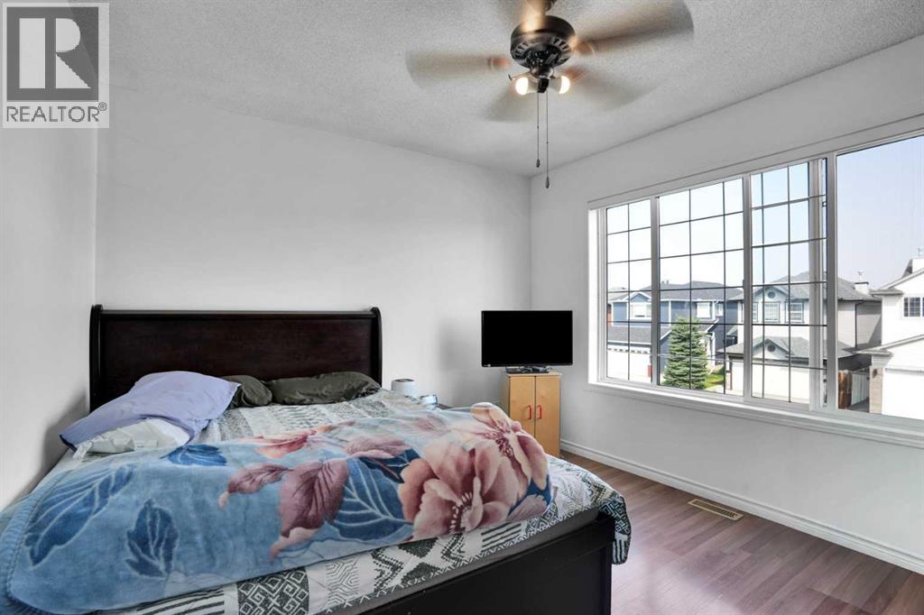 156 Saddlecrest Place NE - 28