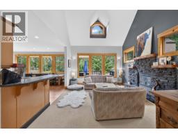 Foyer - 5853 Juniper Road, Fairmont Hot Springs, BC V0B1L2 Photo 15