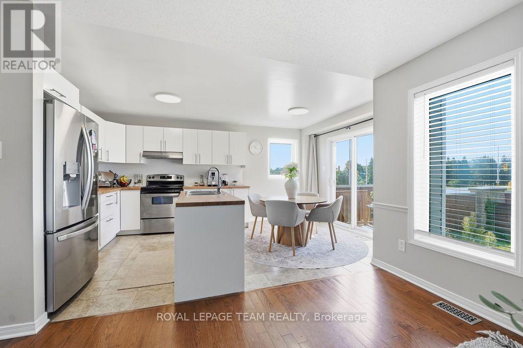 195 HARBOUR VIEW STREET - 16