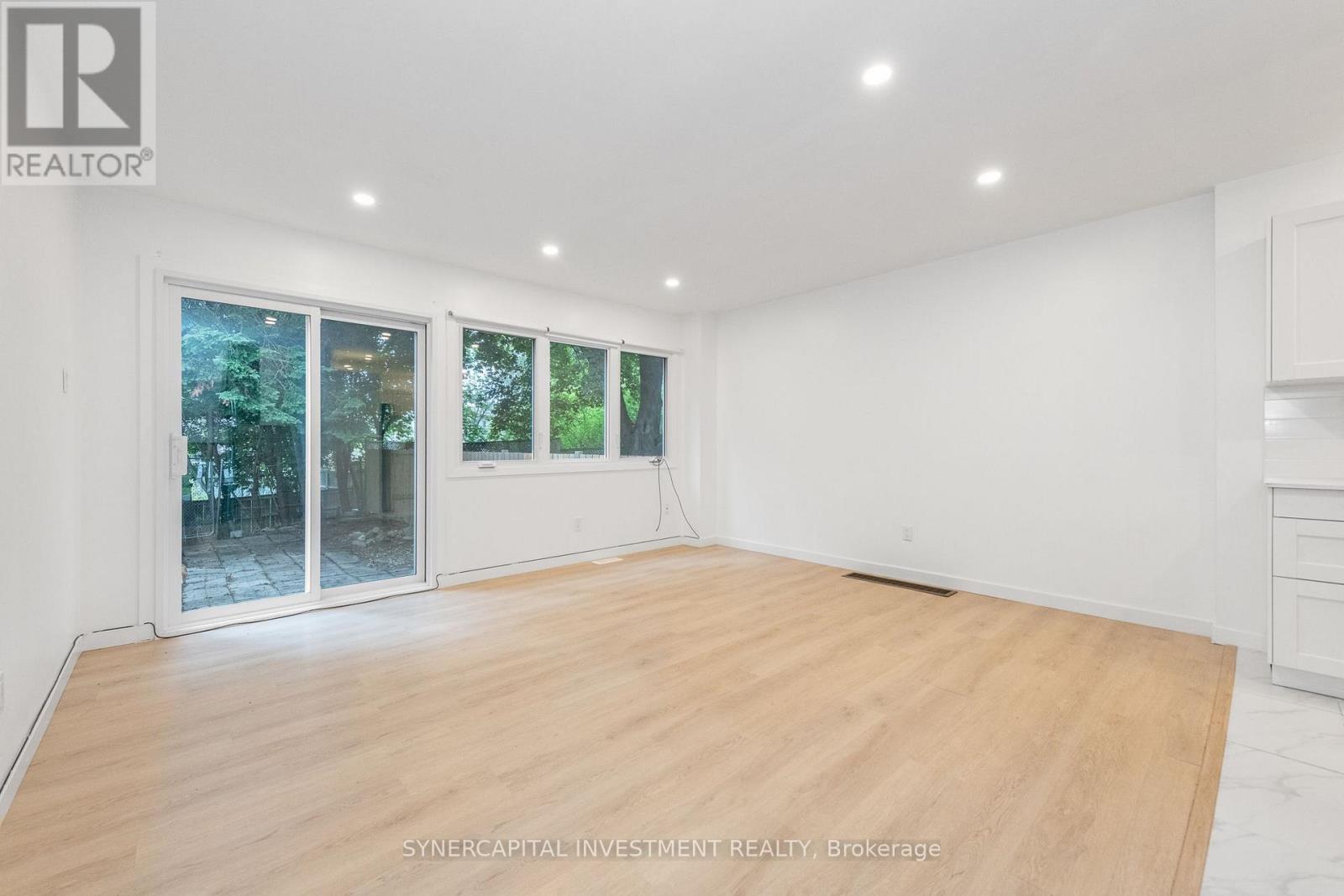 50 TYBALT CRESCENT - Image 6