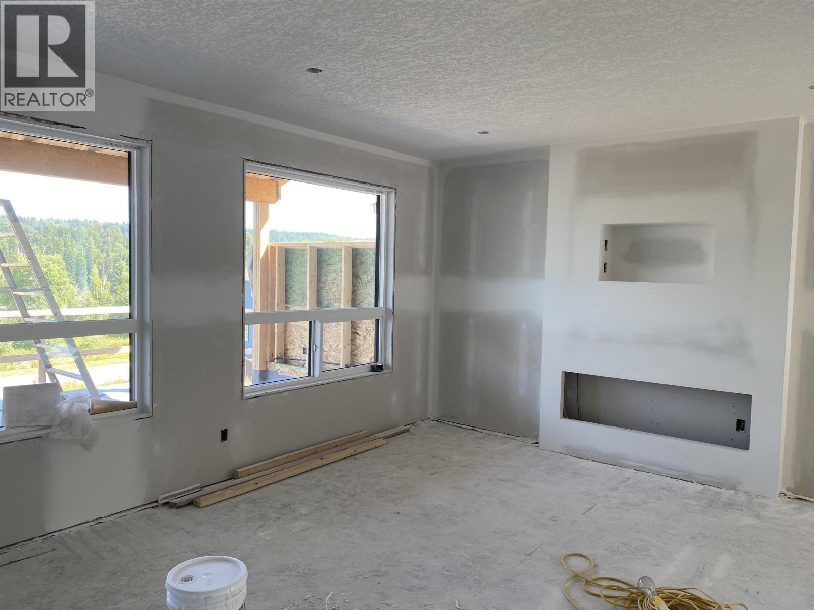 Primary bedroom of 7300 FOXRIDGE AVENUE · Prince George, BC