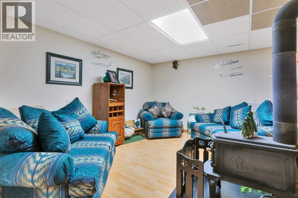 306 CENTRO Avenue - Image 24