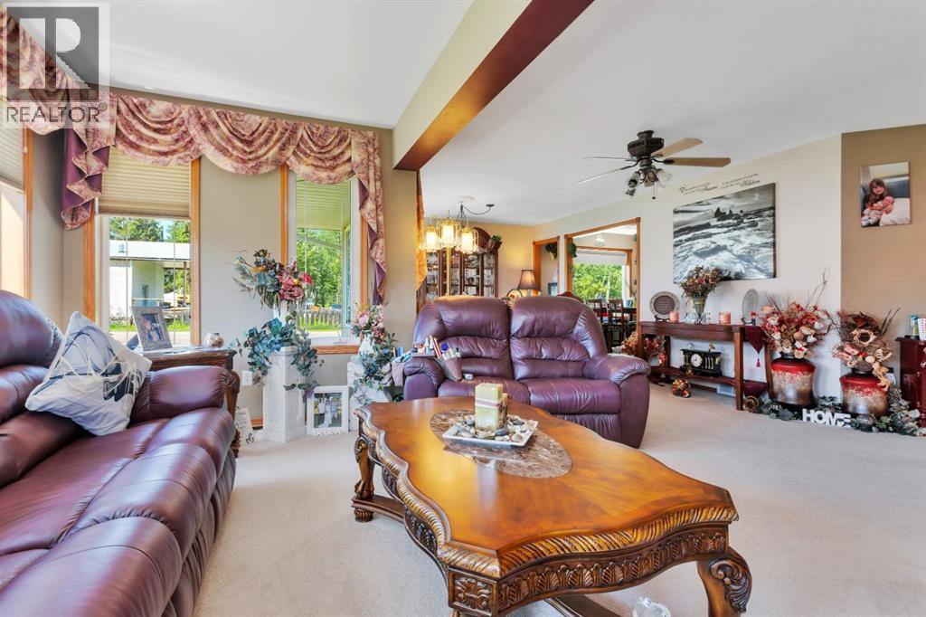 306 CENTRO Avenue - Image 5