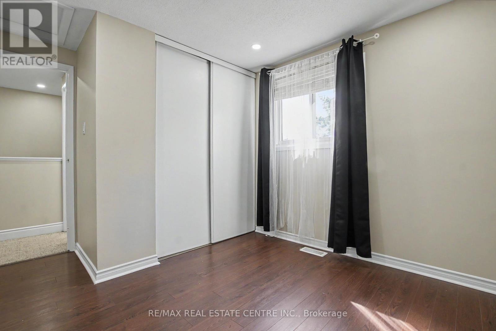 4 SEAFORTH COURT - Image 20