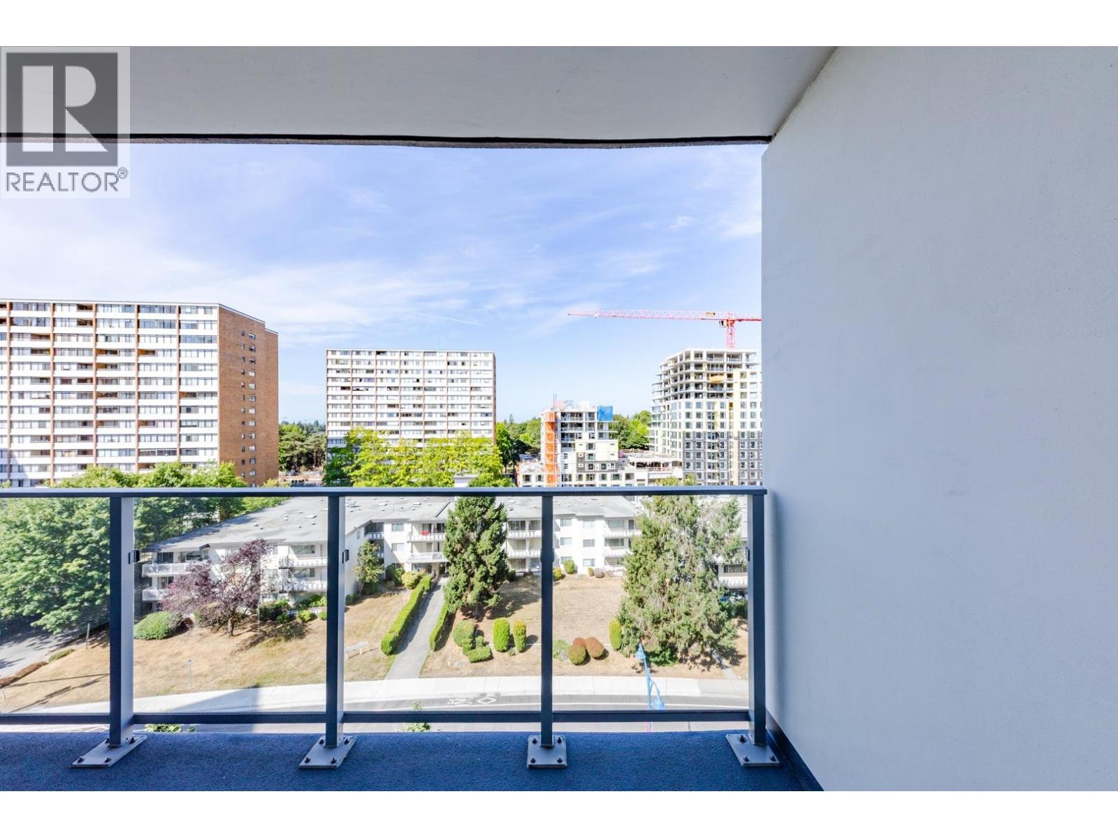 Photo of 728 6300 MINORU BOULEVARD 17