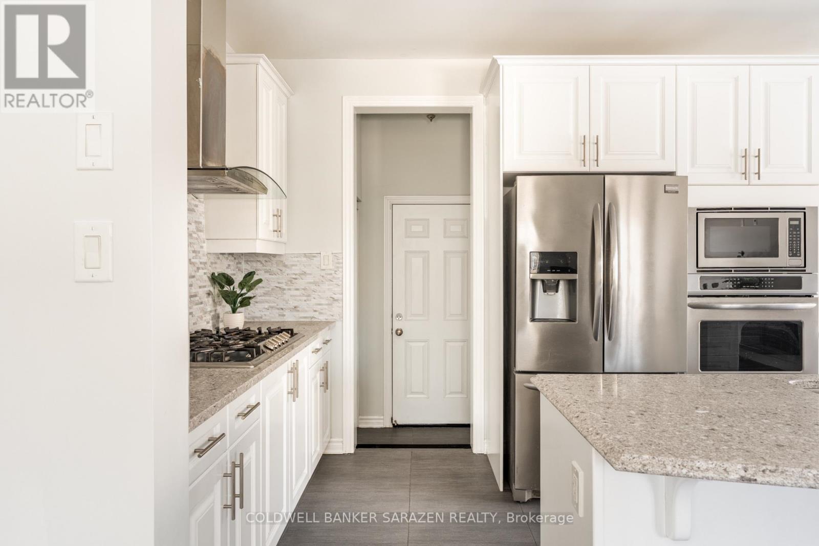677 BROAD COVE CRESCENT - Image 15