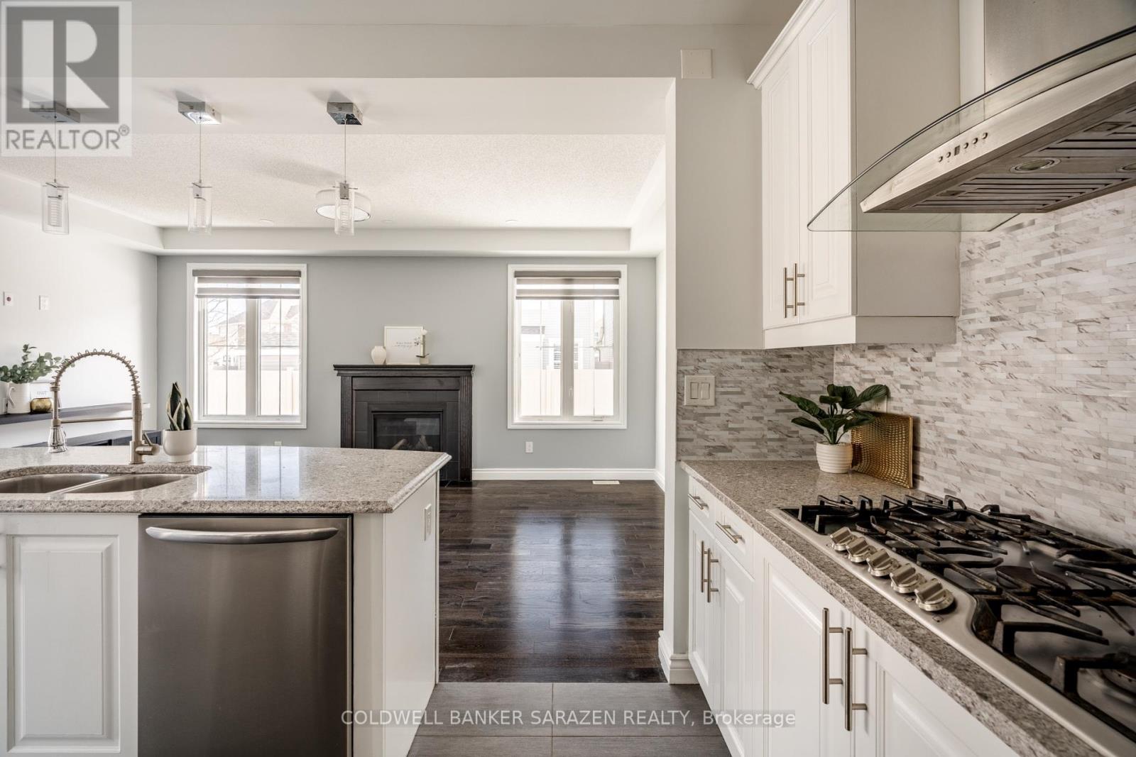 677 BROAD COVE CRESCENT - Image 19