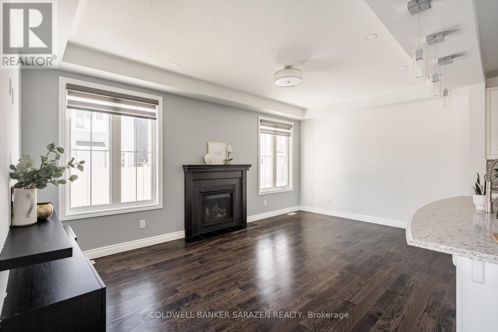 677 BROAD COVE CRESCENT - Image 22
