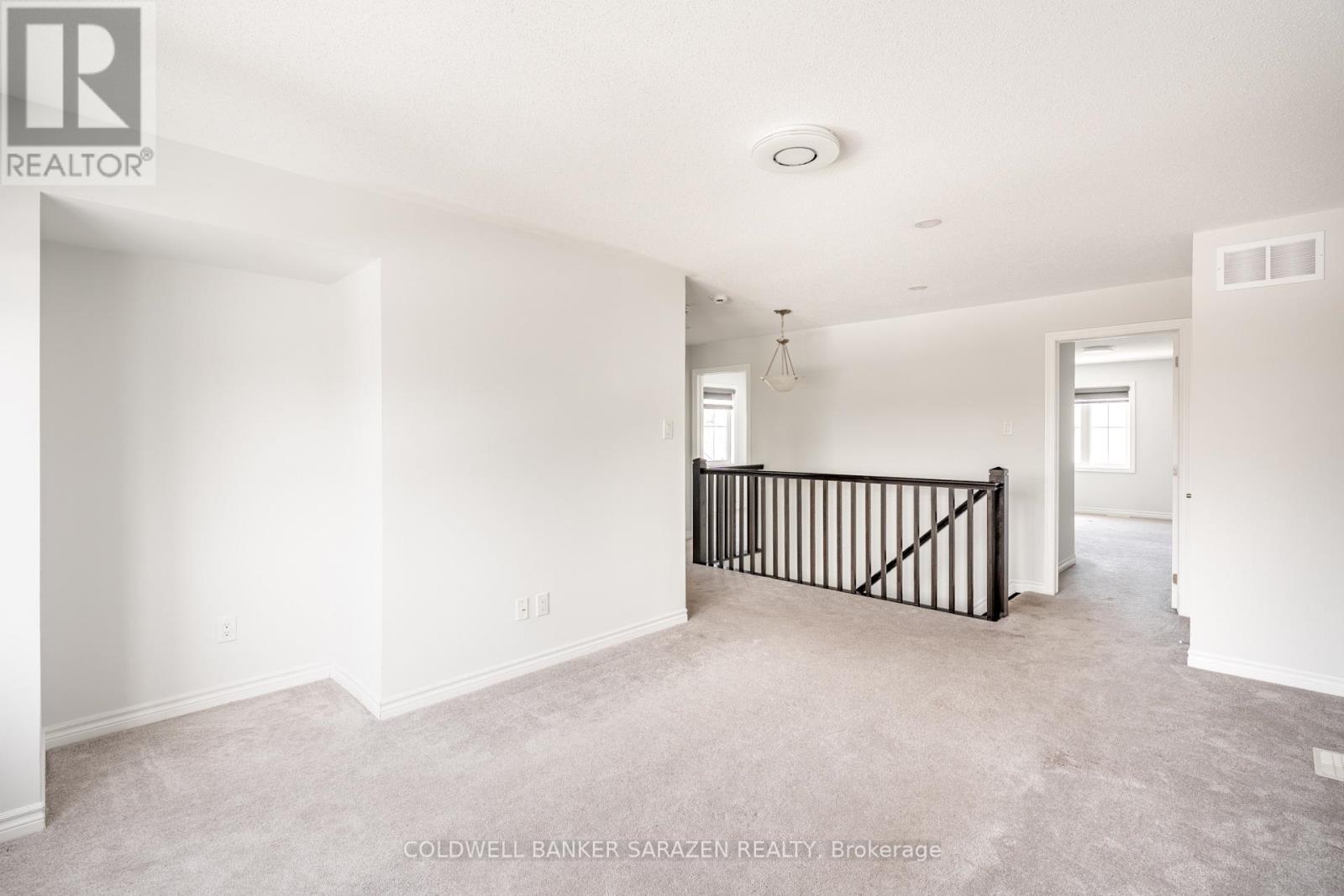 677 BROAD COVE CRESCENT - 32