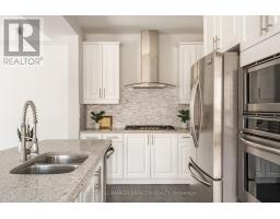 677 Broad Cove Crescent, Ottawa, ON K2J6H6 Photo 21