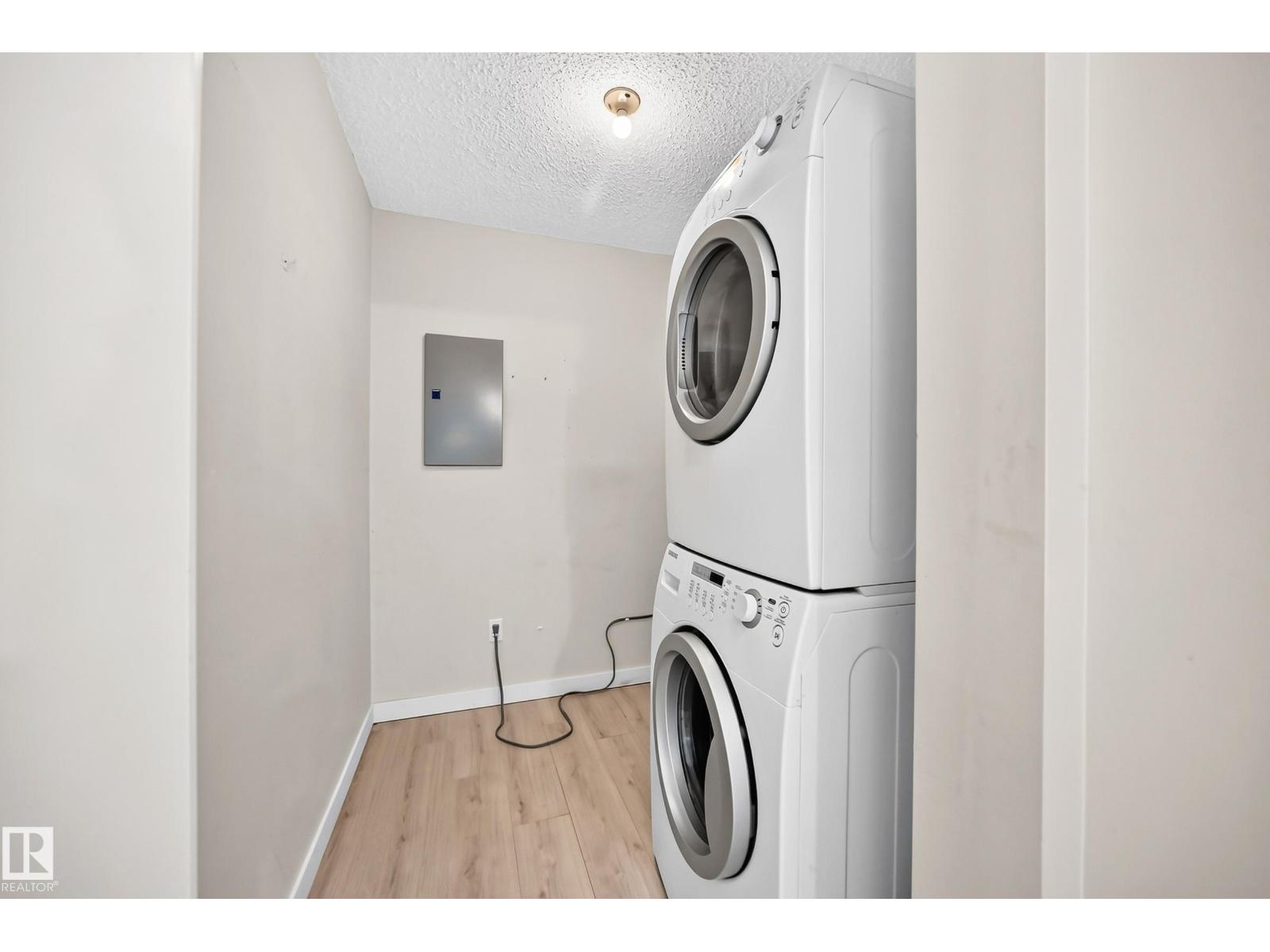 #204 11218 80 ST NW - 7