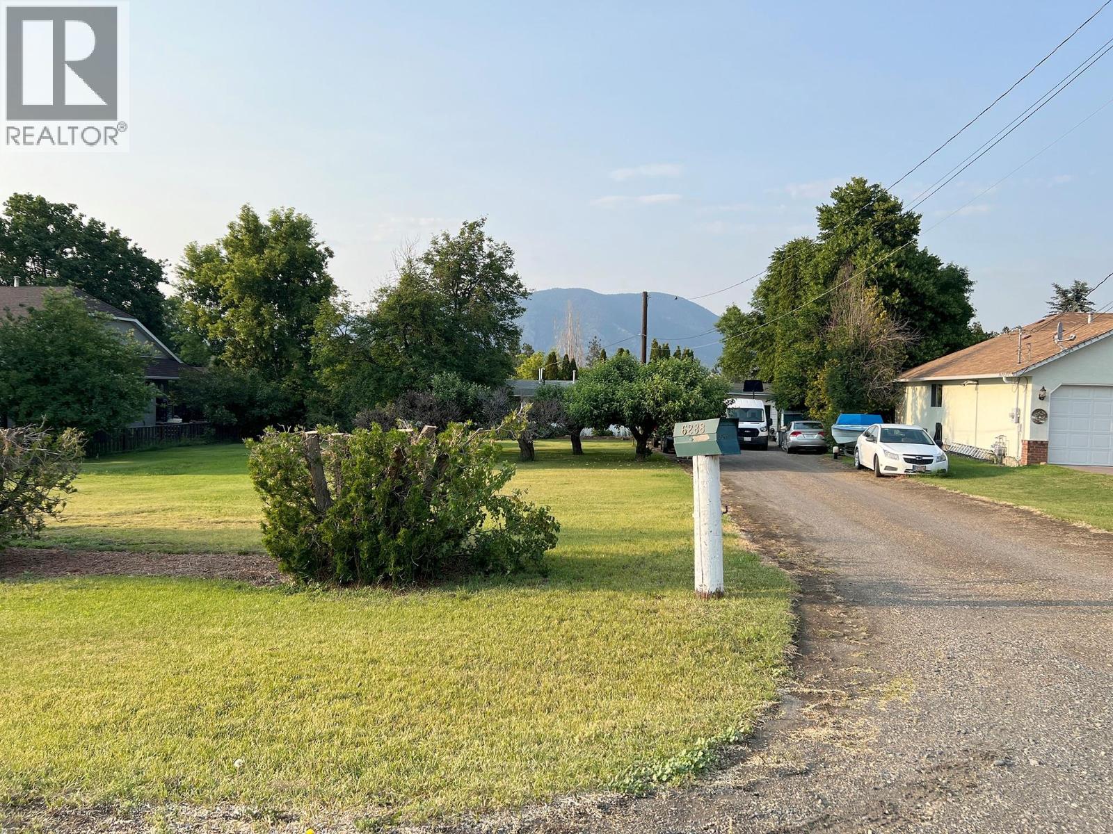 6288 Meadowland Crescent N, Kamloops