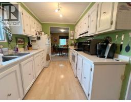 6288 Meadowland Crescent N, Kamloops, BC V2C5C2 Photo 13