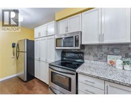Primary Bedroom - 1500 Reeves Gate Unit# 1, Oakville, ON L6M3J4 Photo 8