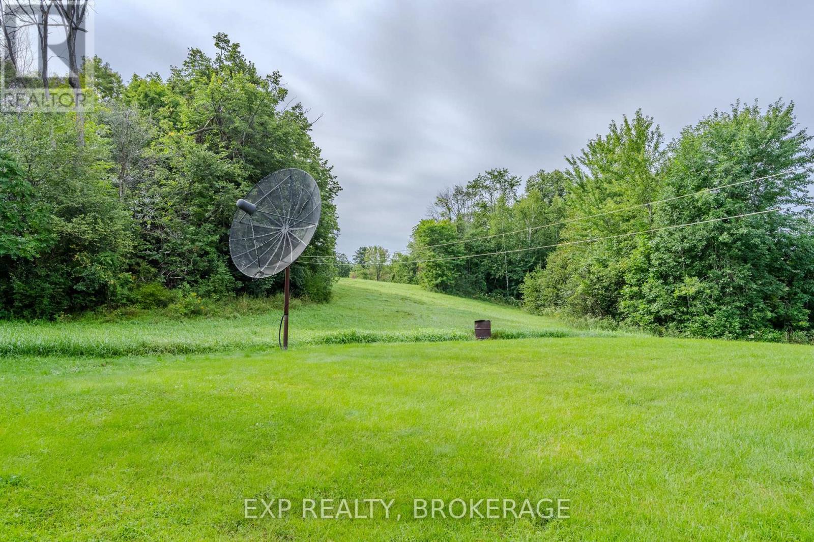 279 MUNRO ROAD - 2