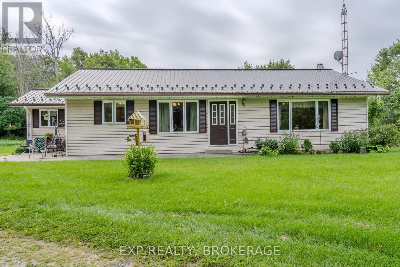 279 MUNRO ROAD - 3
