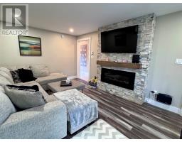 7 Oakes Road thumbnail 17