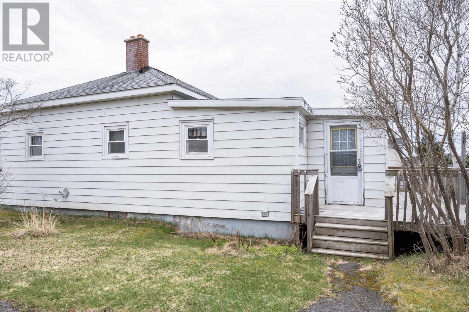 308 Lake Road - 4