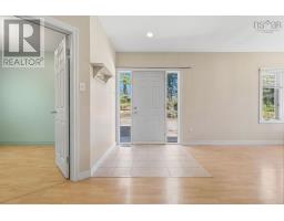 Sunroom - 886 Woodstock Road, Clearland, NS B0J2E0 Photo 16