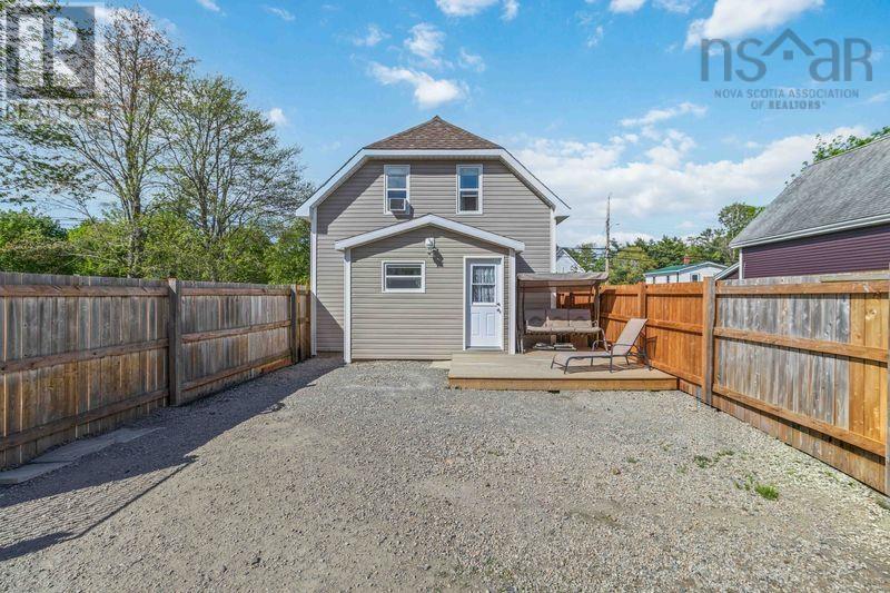 Property 13 of 15 of 57 St Phillips Street