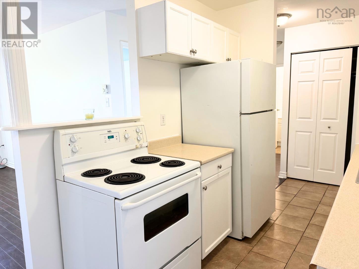 #109 7 Jamieson Street - 7