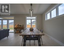 15 Lois Court, Lambton Shores, ON N0M1T0 Photo 12