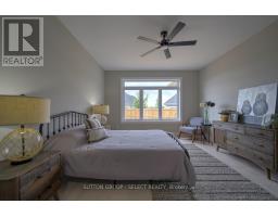 15 Lois Court, Lambton Shores, ON N0M1T0 Photo 20
