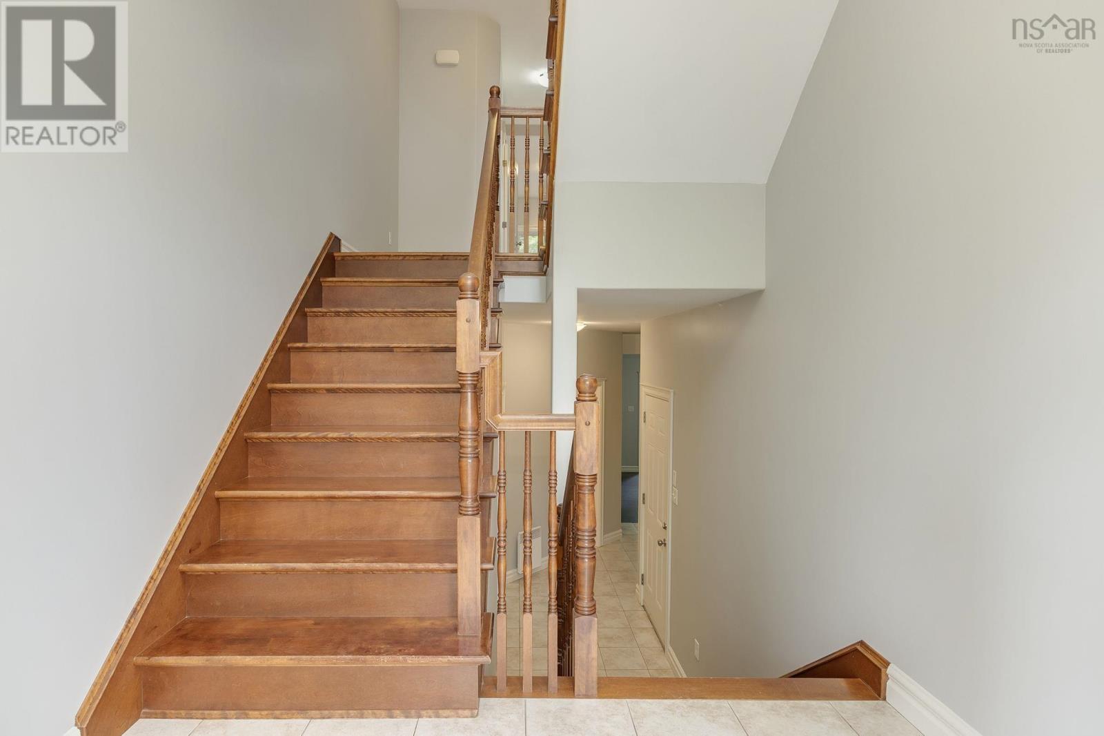 Property 23 of 49 of 35 Stockton Ridge