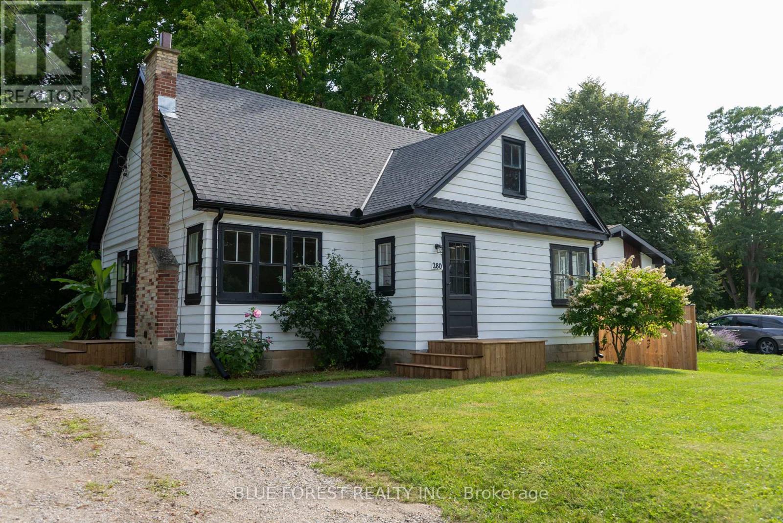 280 SAULSBURY STREET