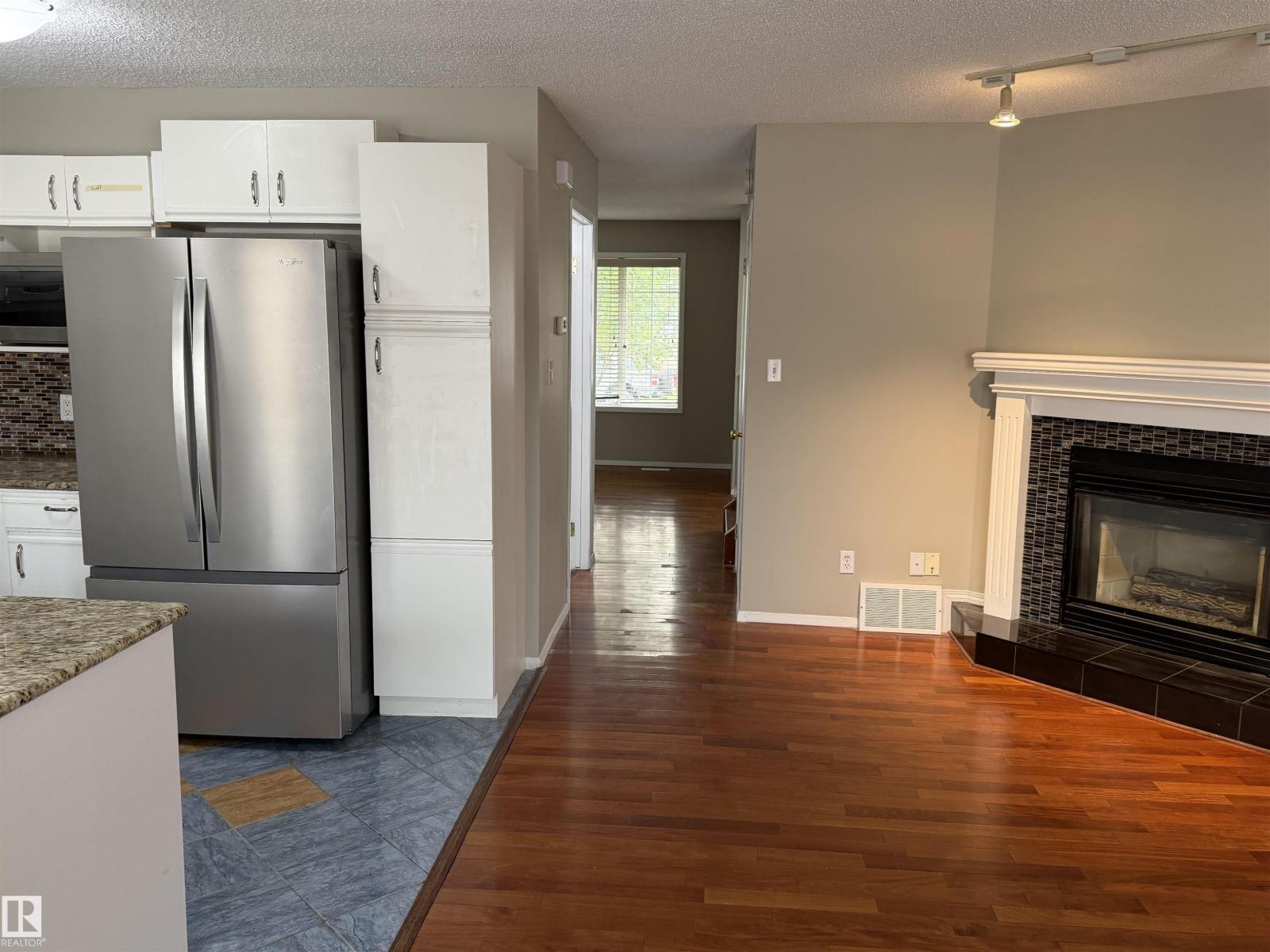 1535 80A ST NW - 20