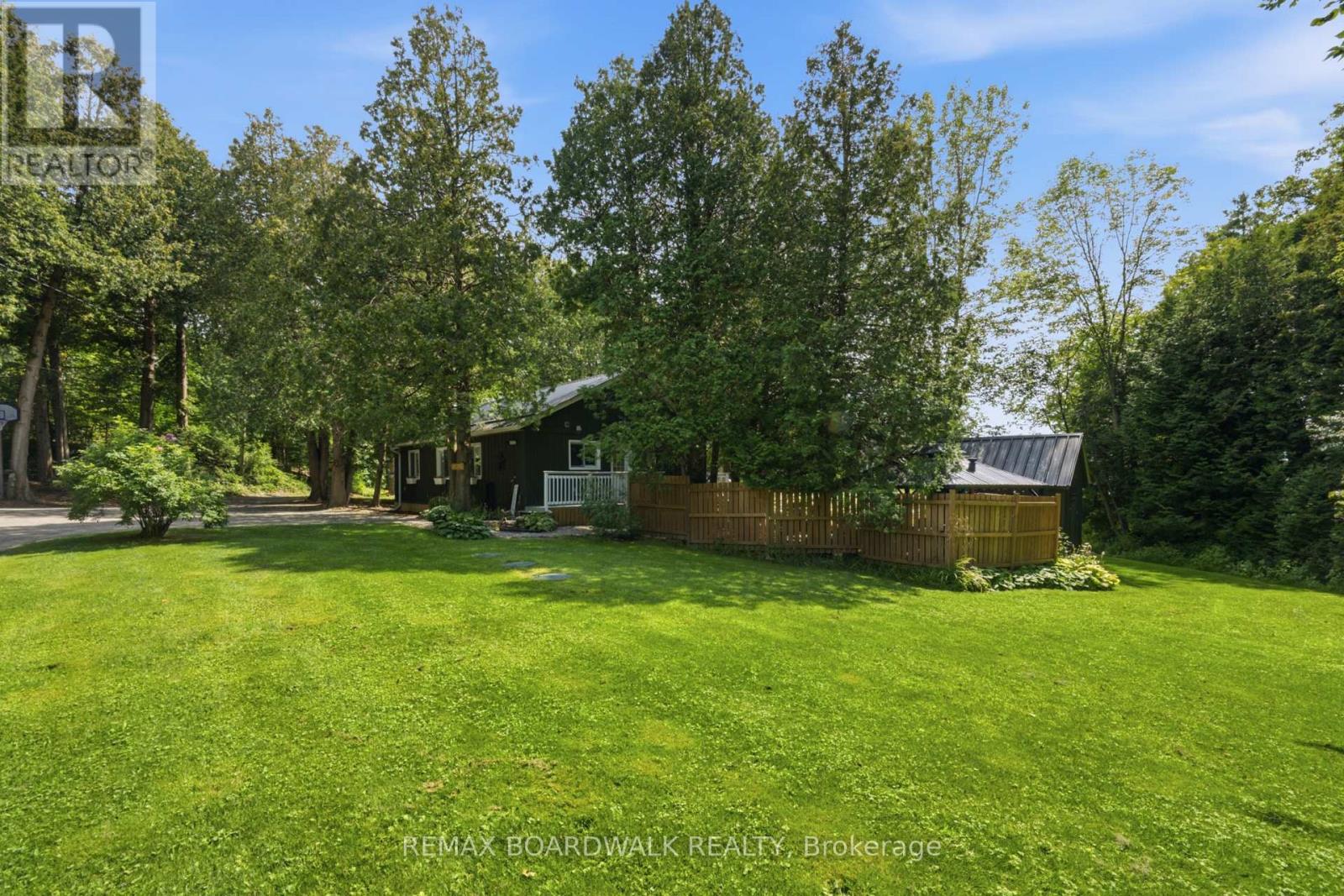 180 PILGRIM LANE - Image 15