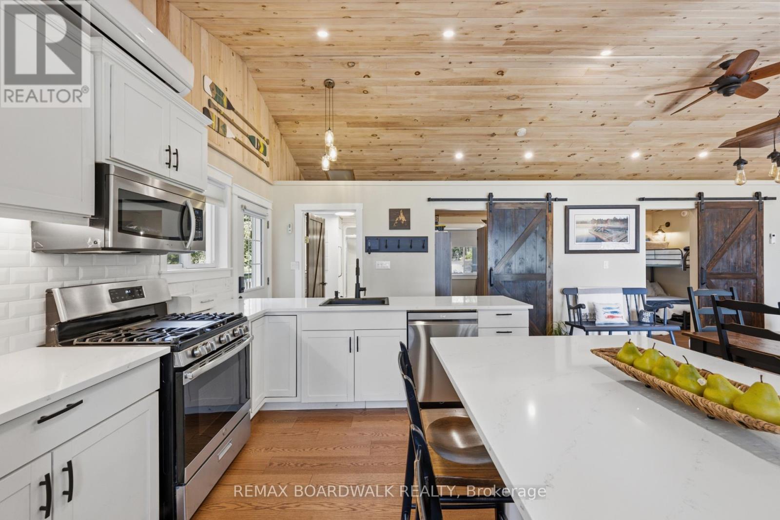 180 PILGRIM LANE - Image 35