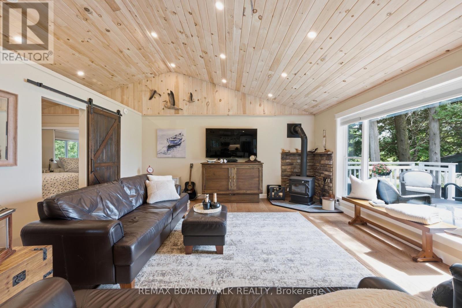 180 PILGRIM LANE - Image 39