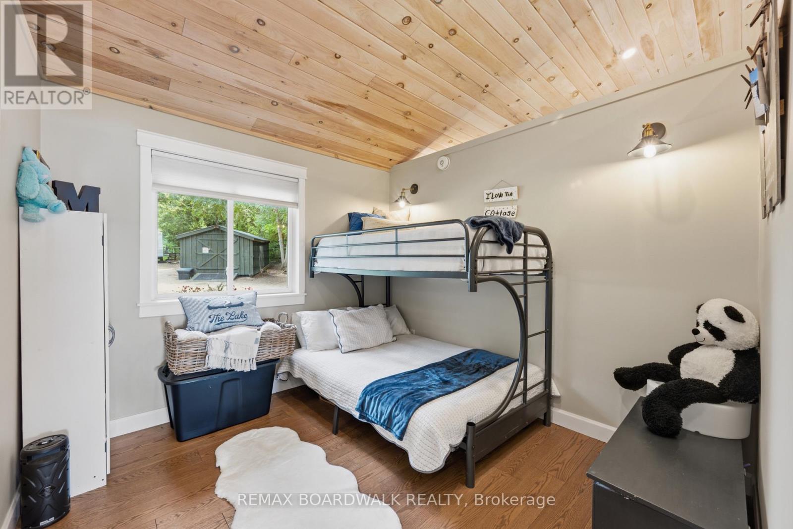 180 PILGRIM LANE - Image 48