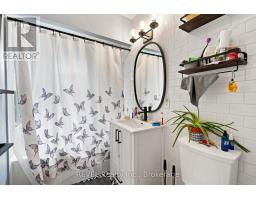 14 Gram Avenue, Welland, ON L3C1H3 Photo 13