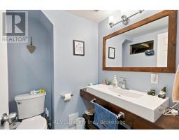 14 Gram Avenue, Welland, ON L3C1H3 Photo 18