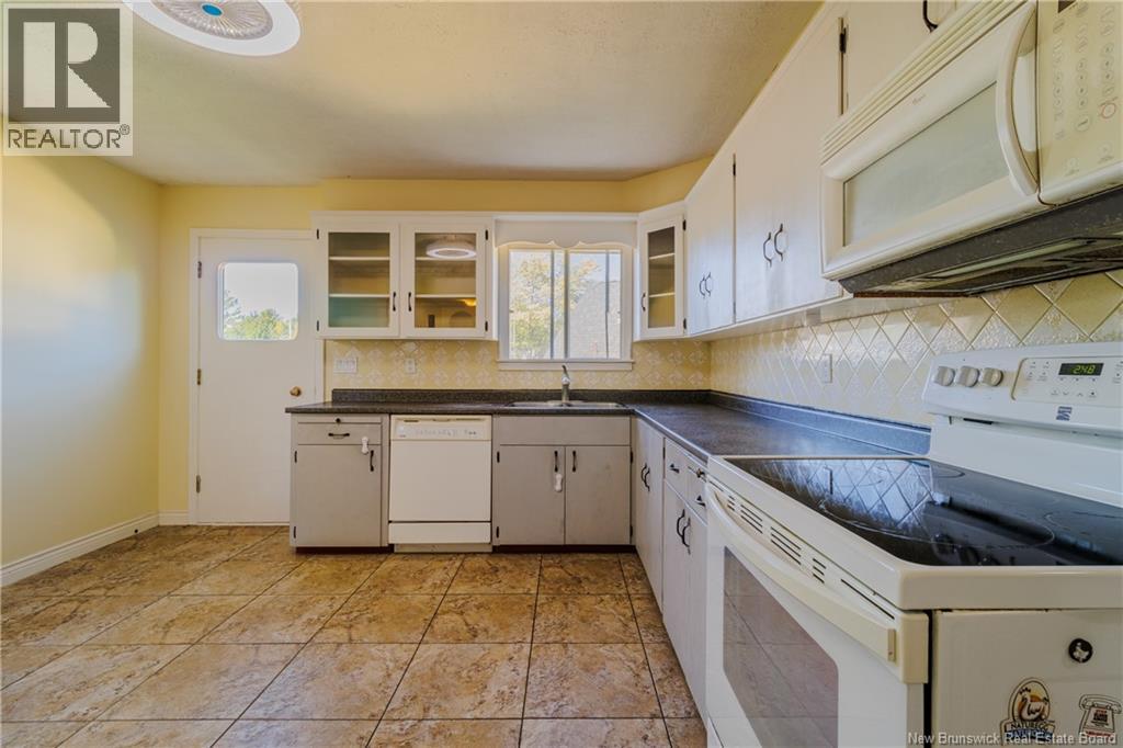 #A + B 107 Fulton Avenue - 5