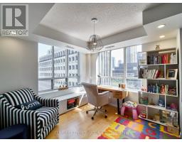 809 - 140 Simcoe Street, Toronto, ON M5H4E9 Photo 8