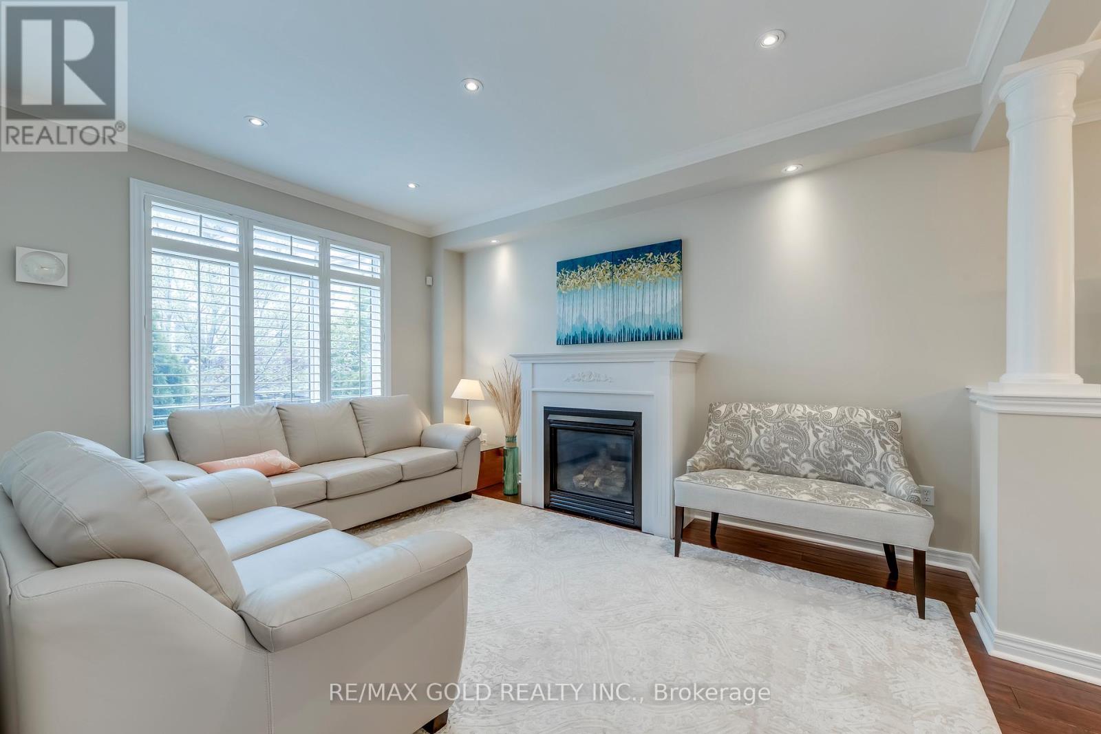 4831 COLUMBUS DRIVE - Image 13