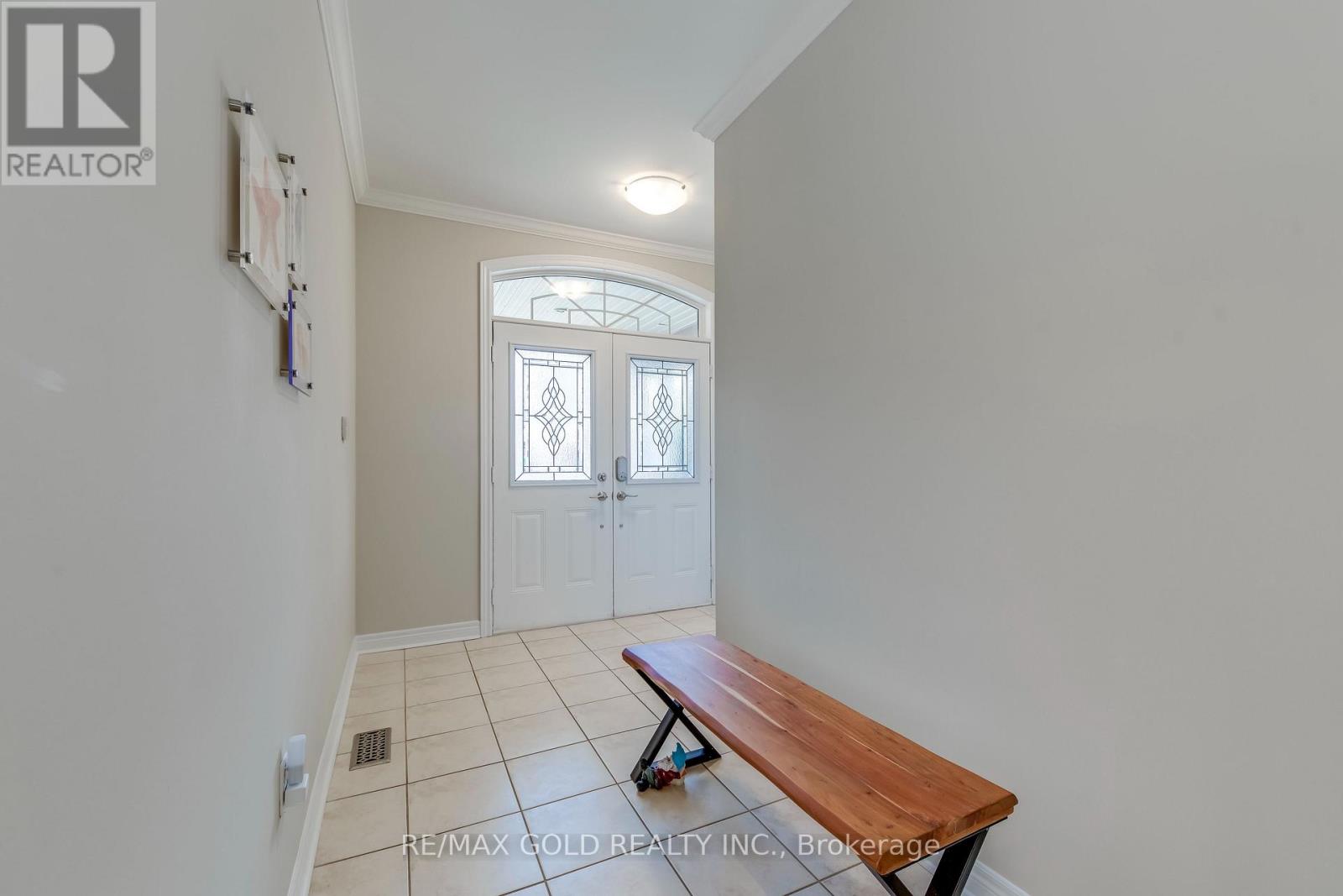 4831 COLUMBUS DRIVE - 6