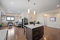 320 1730 Leila Avenue, Winnipeg, MB R2P1Z1 Photo 6