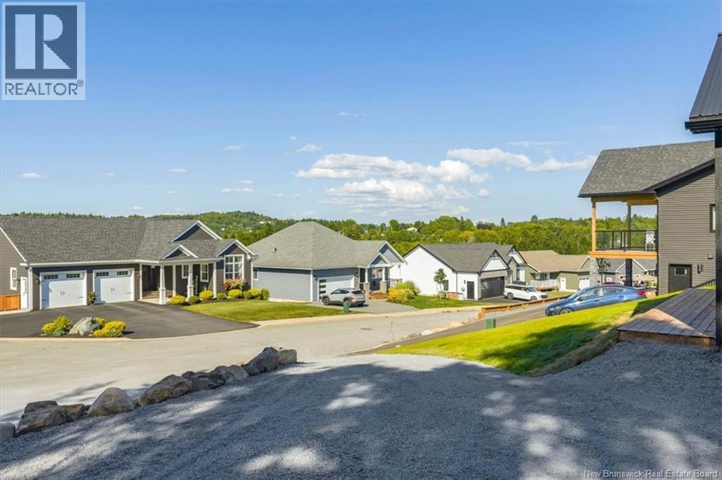 85 Old Lake Trail - Image 34
