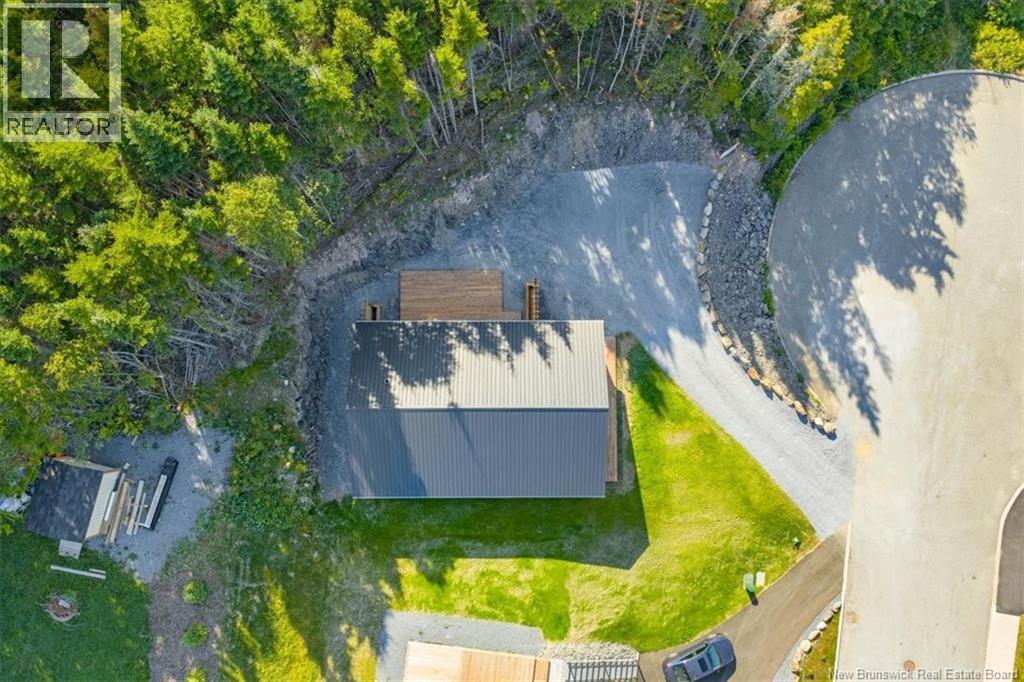 85 Old Lake Trail - Image 35