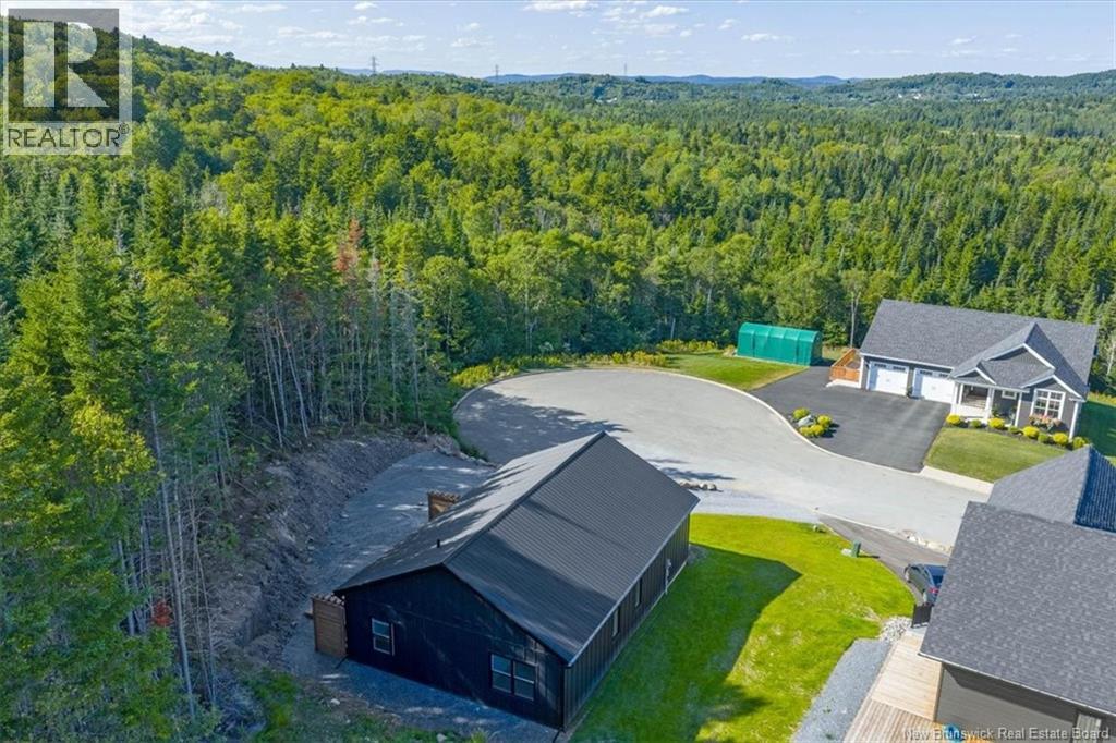 85 Old Lake Trail - 40