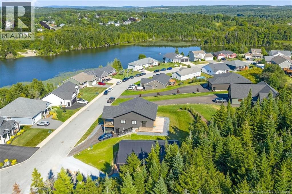 85 Old Lake Trail - 44