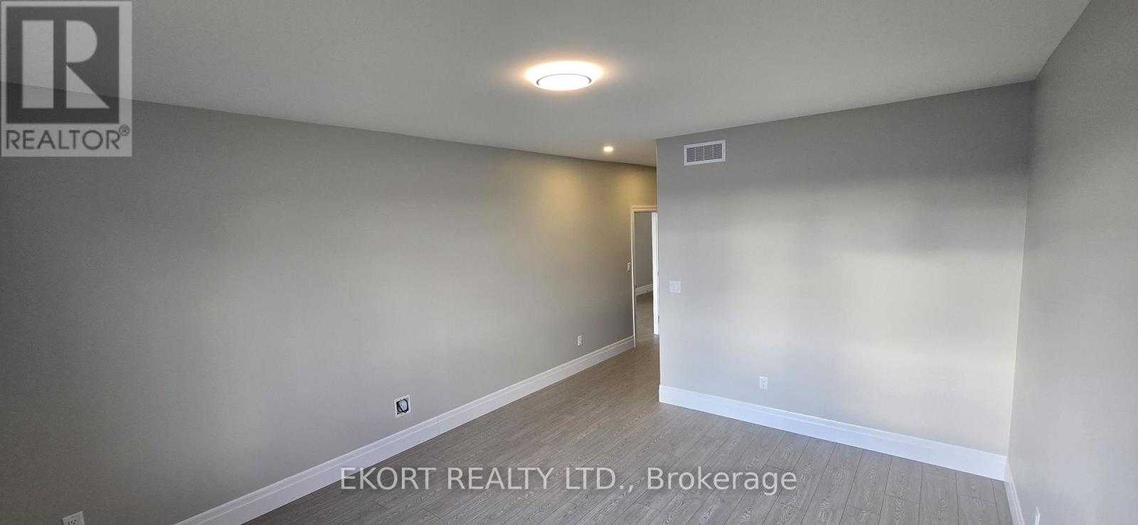 7 FRENCH STREET - Image 31