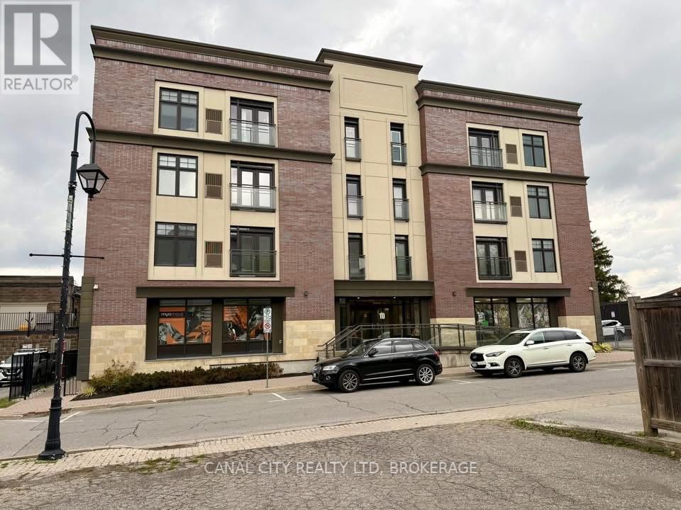 304 - 10 ALBERT STREET E