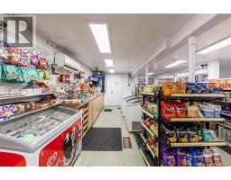 121 Killam Drive, photo 4