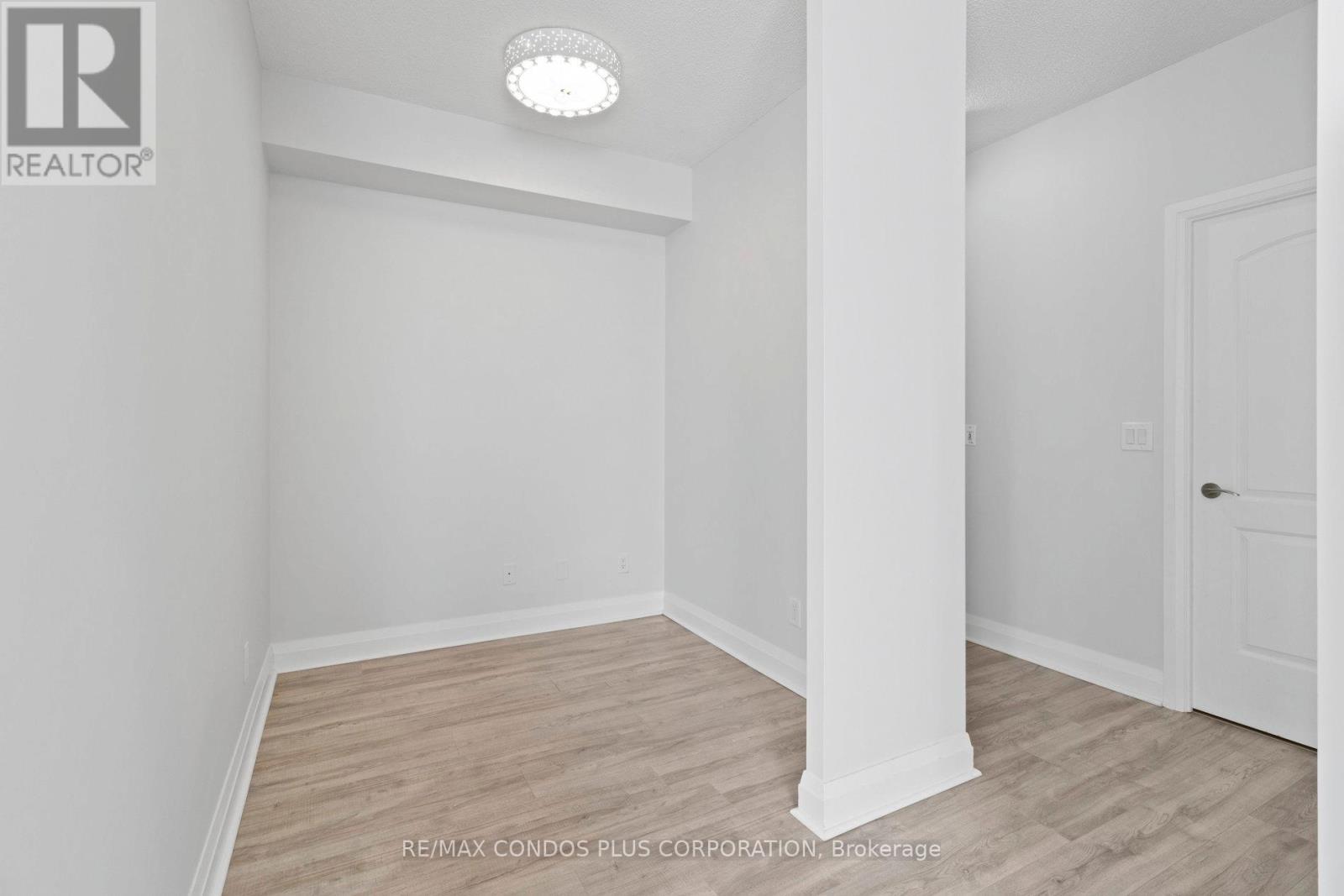 #1108 20 NORTH PARK ROAD - 16